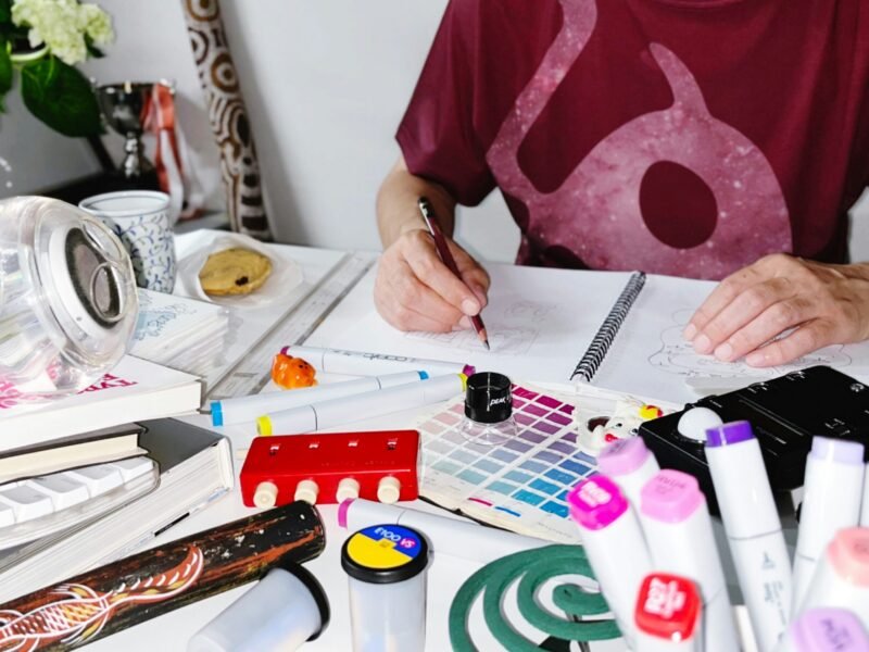 Color Theory and Its Impact on Graphic Design