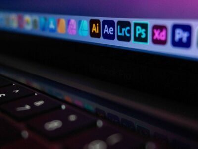 Designing Logos That Tell a Story
