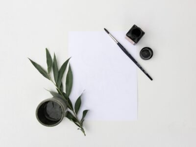 Prompts for Surreal or Dream-Like Scenes