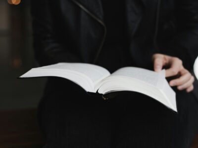 Crafting Engaging Storytelling Scenarios